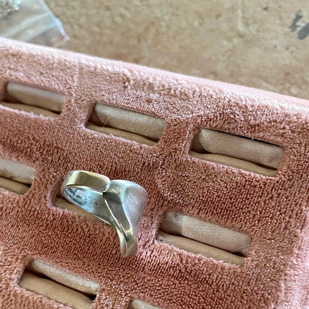 Sterling Silver Sculpted Ring - Picture 2 of 3